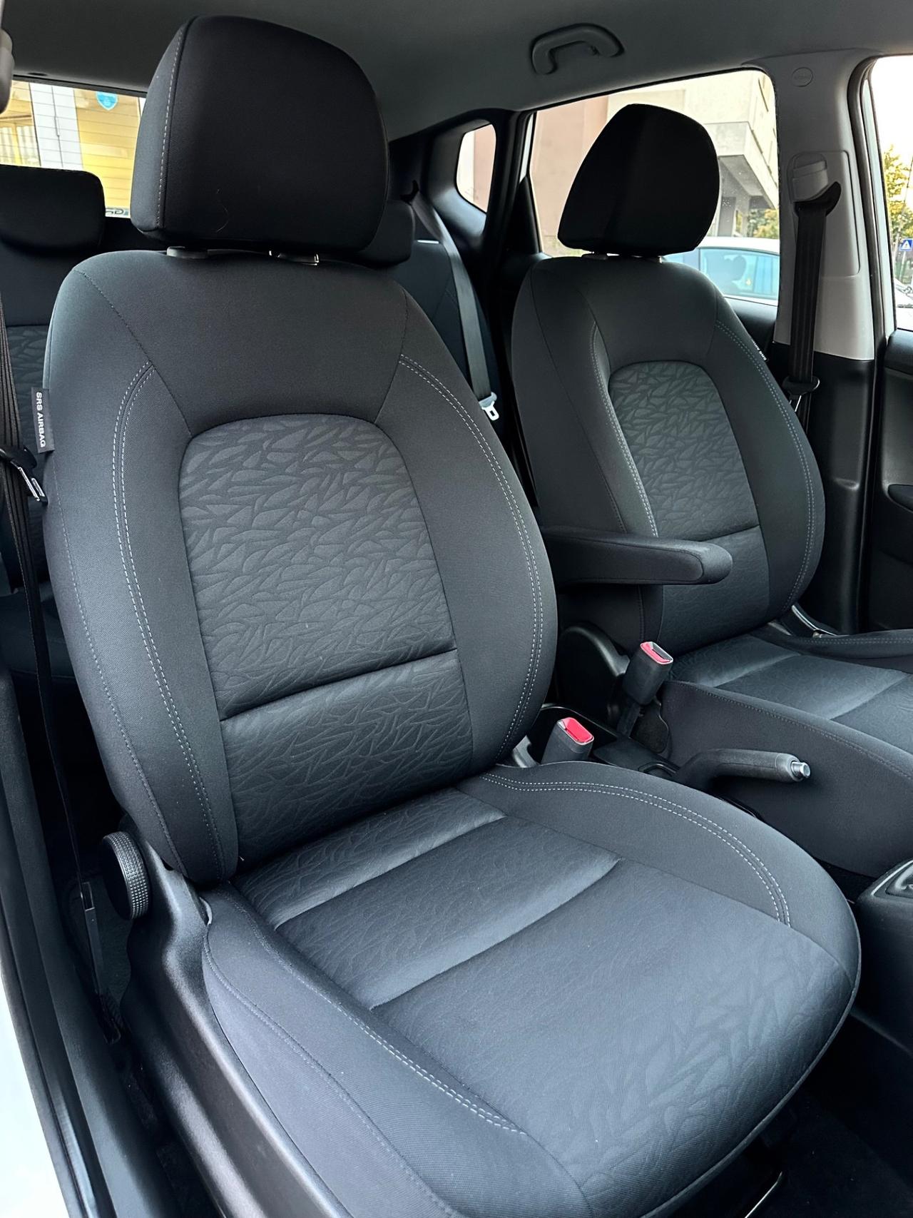 Hyundai iX20 1.6 CRDI 115CV Style -Uniproprietario