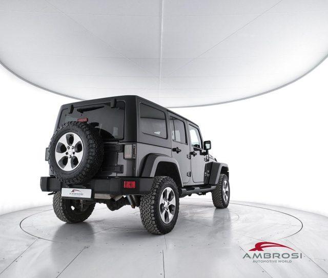 JEEP Wrangler Unlimited 2.8 CRD DPF Sahara Auto