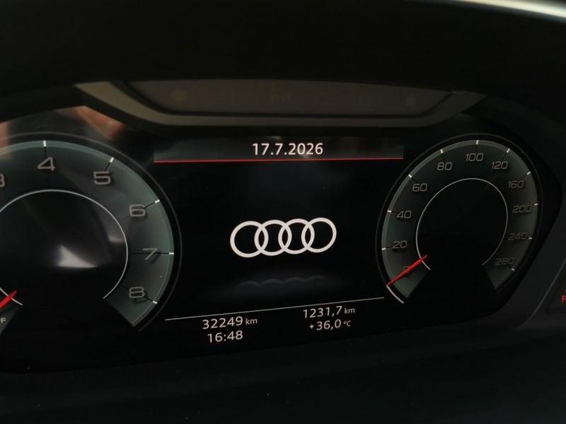 Audi Q3 35 1.5 tfsi mhev Business Advanced s-tronic