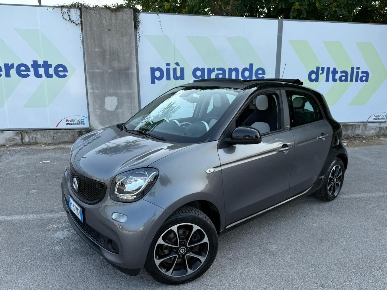 Smart Cabrio ForFour 70 1.0 benzina con 125mila km in perfette condizioni