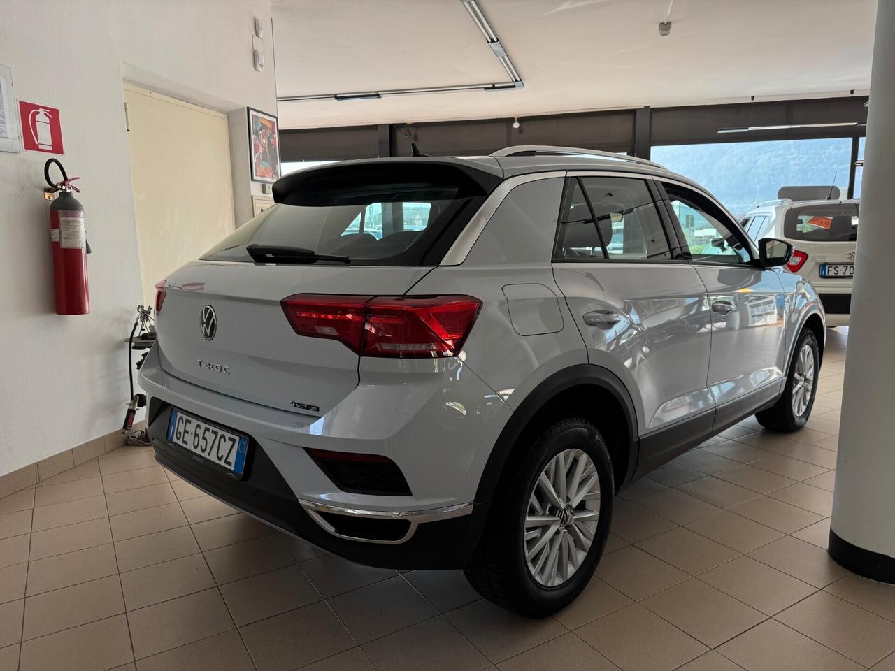 VOLKSWAGEN T-ROC 2.0cc TDI 150CV 4X4 *IVA*