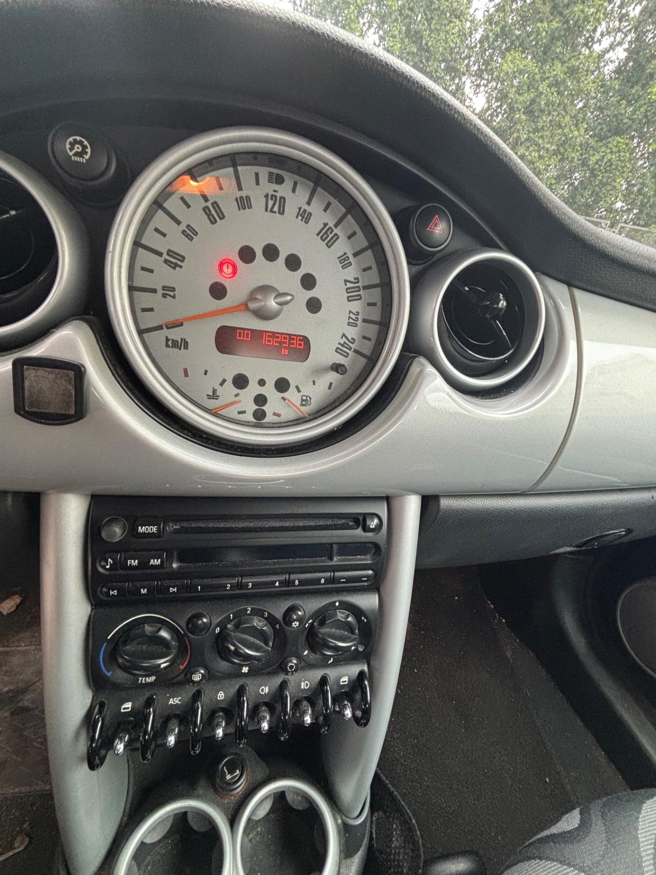 Mini 1.6 16V Cooper