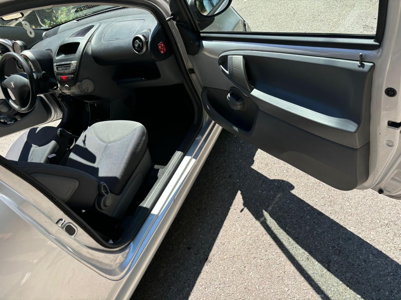 Peugeot 107 1.4 Hdi 70.000 km - 2006 3 porte
