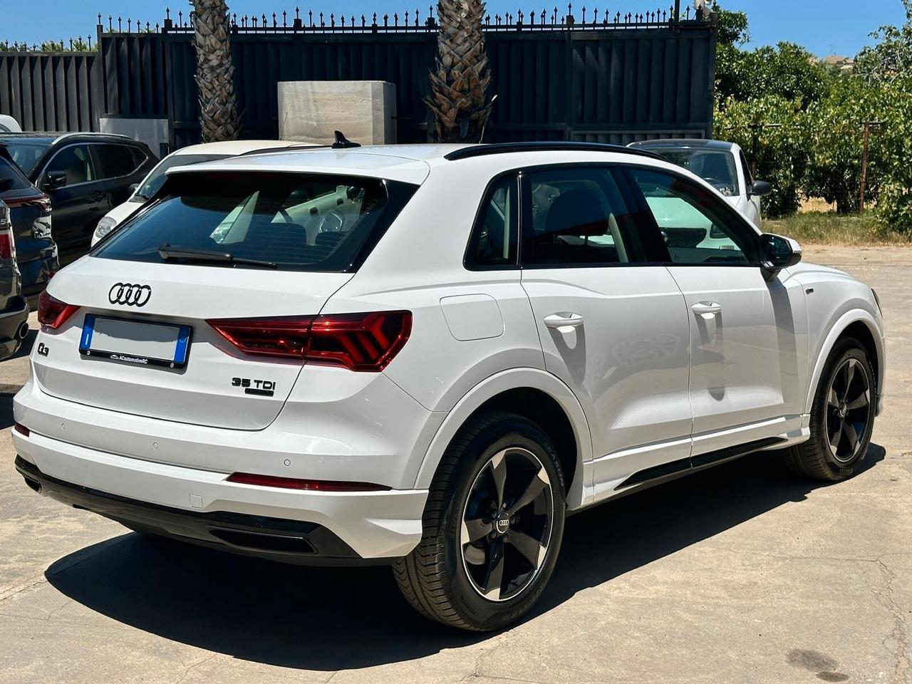 Audi Q3 35 TDI S tronic