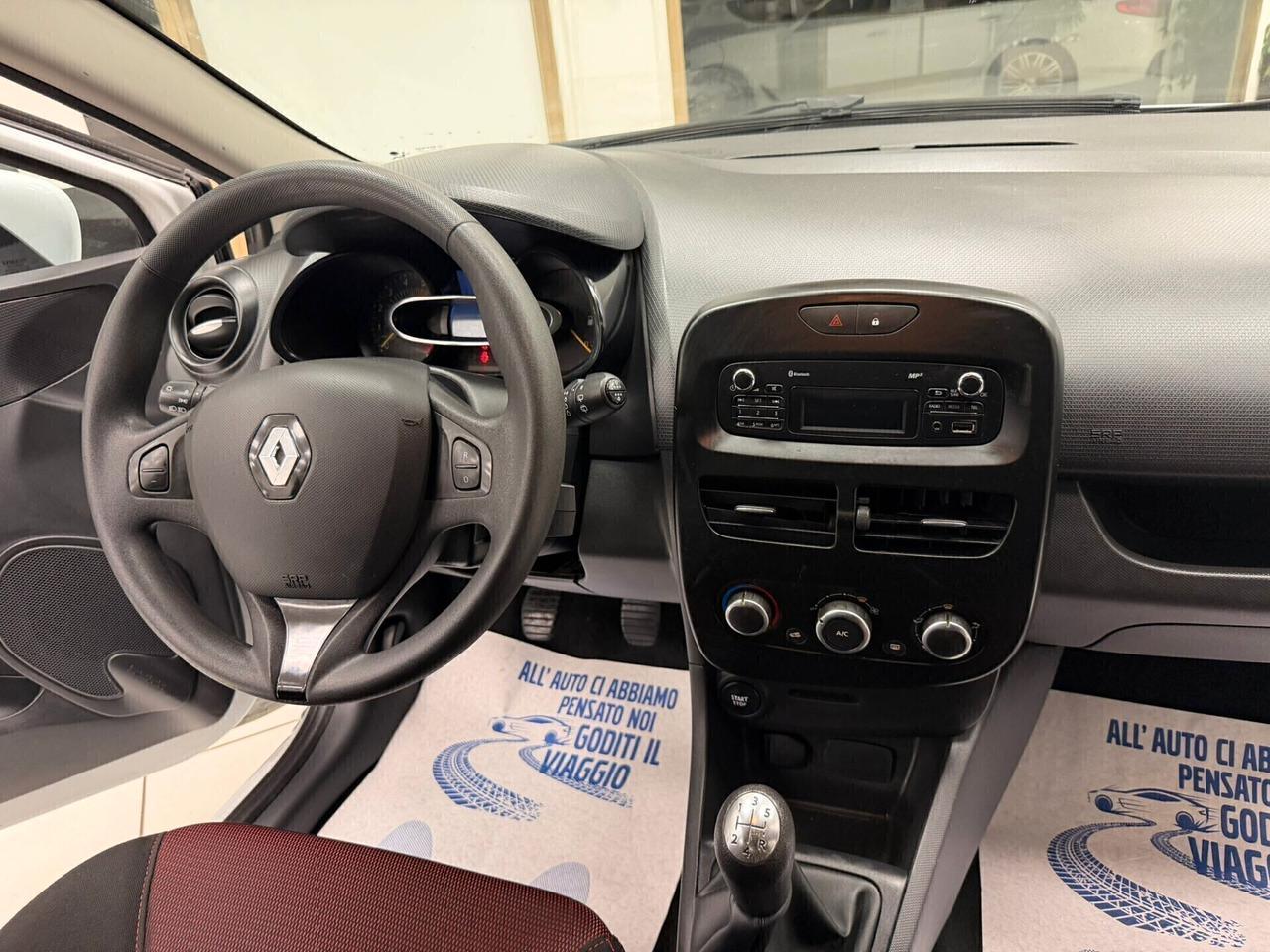 Renault Clio 1.5 dCi 75CV AUTOCARRO 4 POSTI 2015