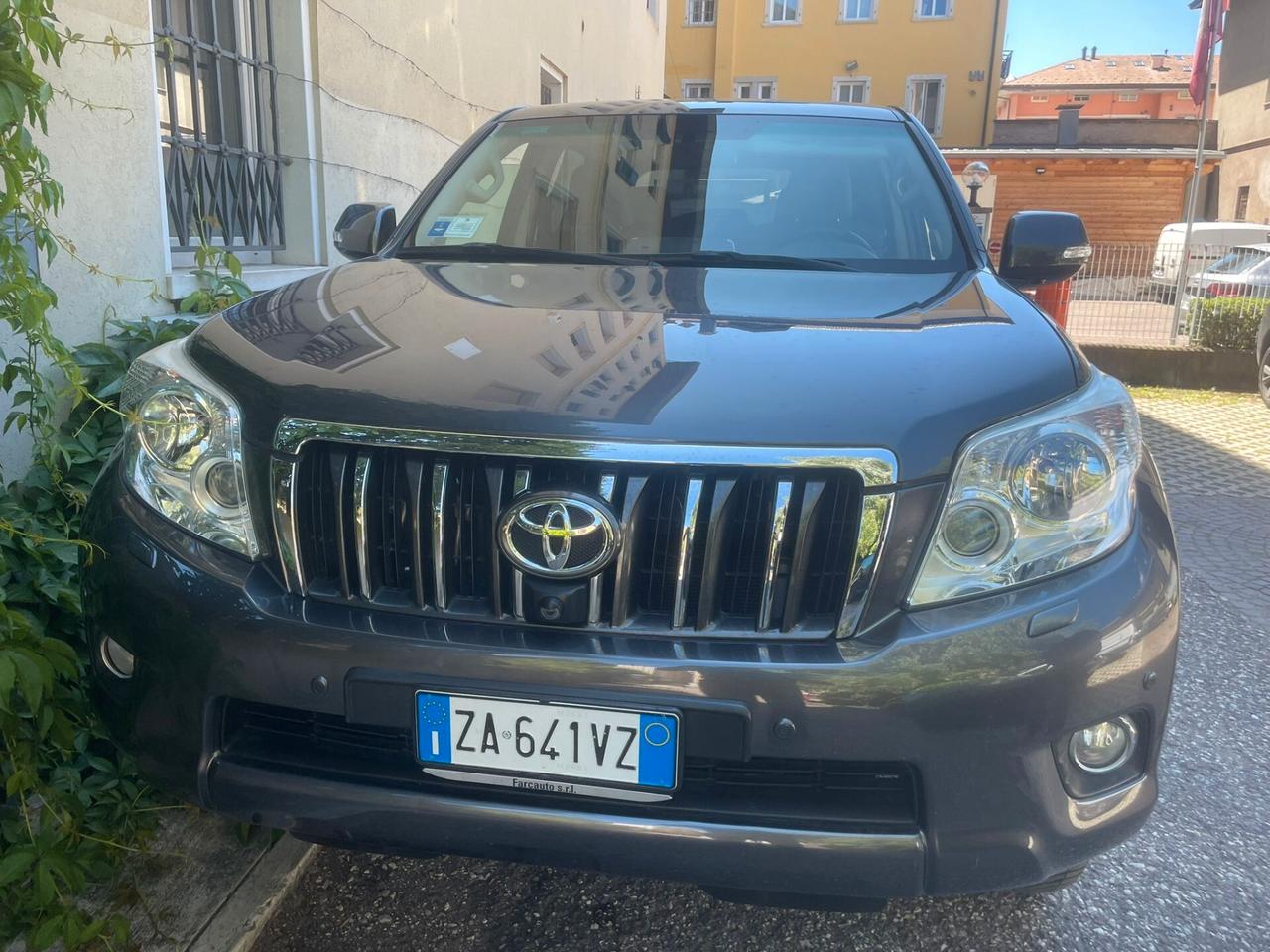 TOYOTA LAND CRUISER 3.0 D4-D 3PORTE 60TH ANNIVERSARY