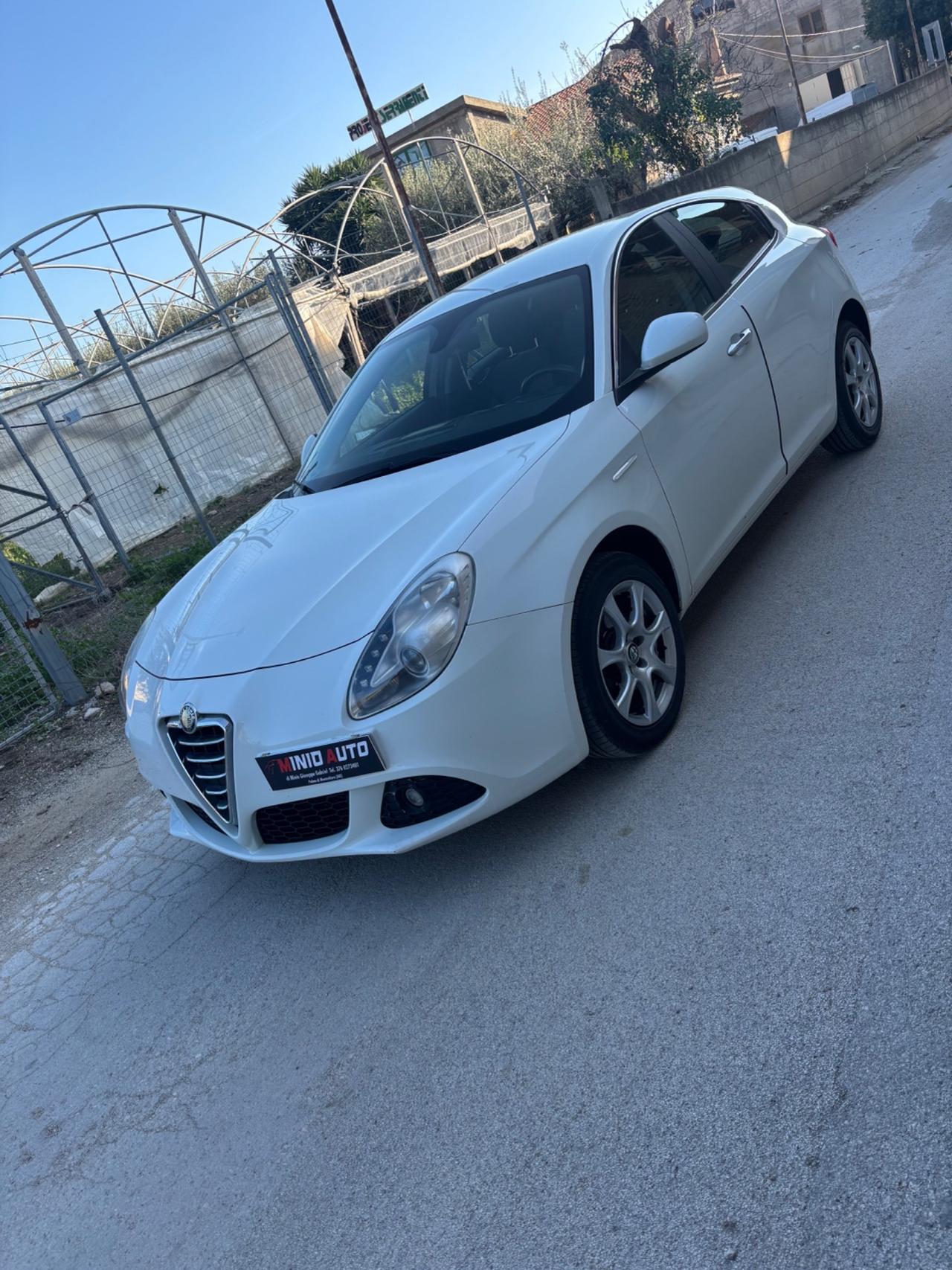 Alfa Romeo Giulietta 1.6 JTDm-2 105 CV Distinctive