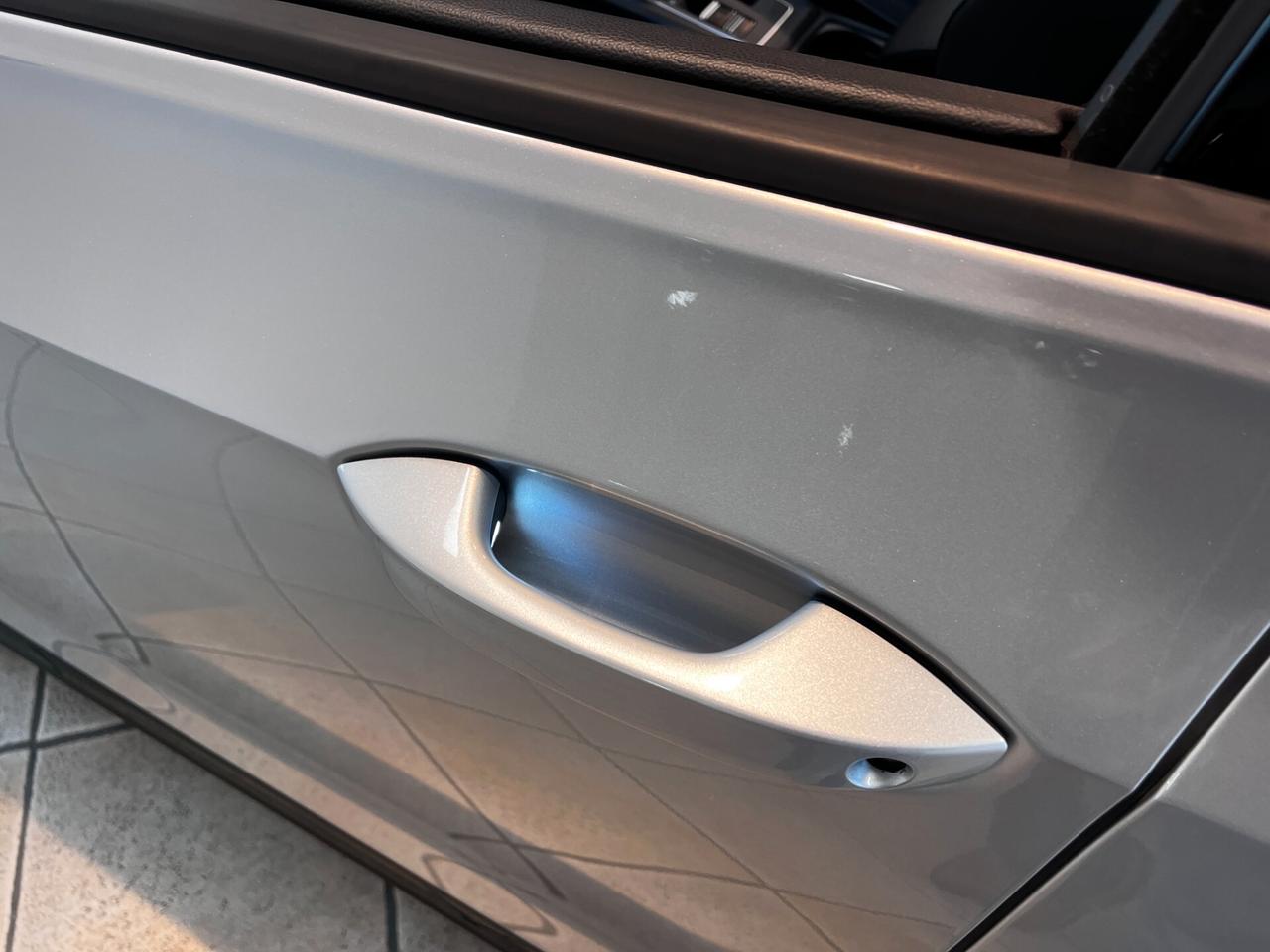 Volkswagen Golf 1.5 eTSI 150 CV EVO ACT DSG R-Line