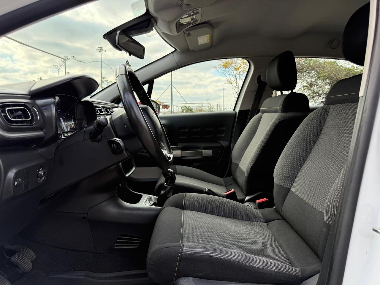 Citroen C3 83cv Benzina 5 porte Shine Navi bicolor pdc