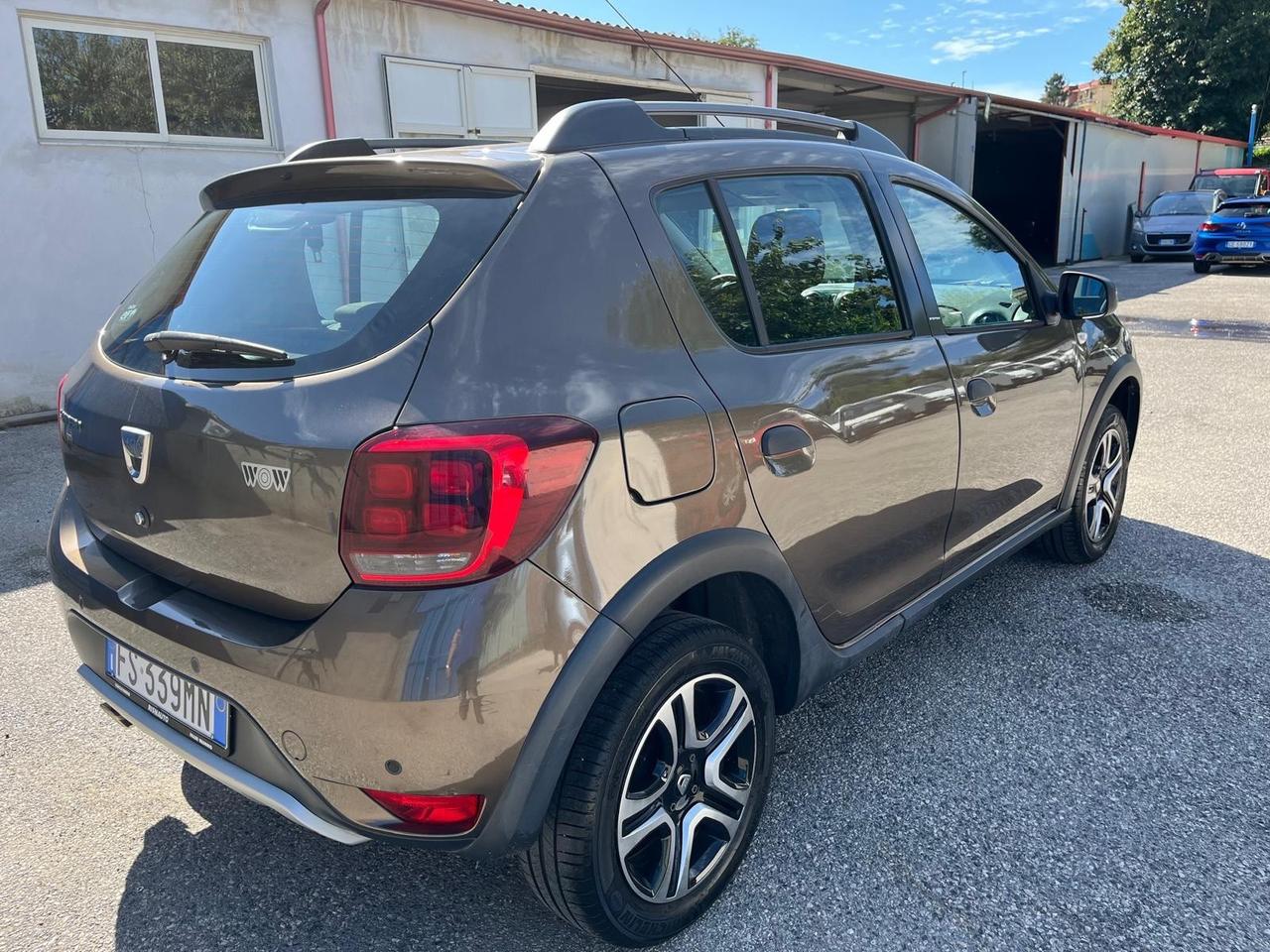 Dacia sandero StepWay-900 tce/gpl-2018