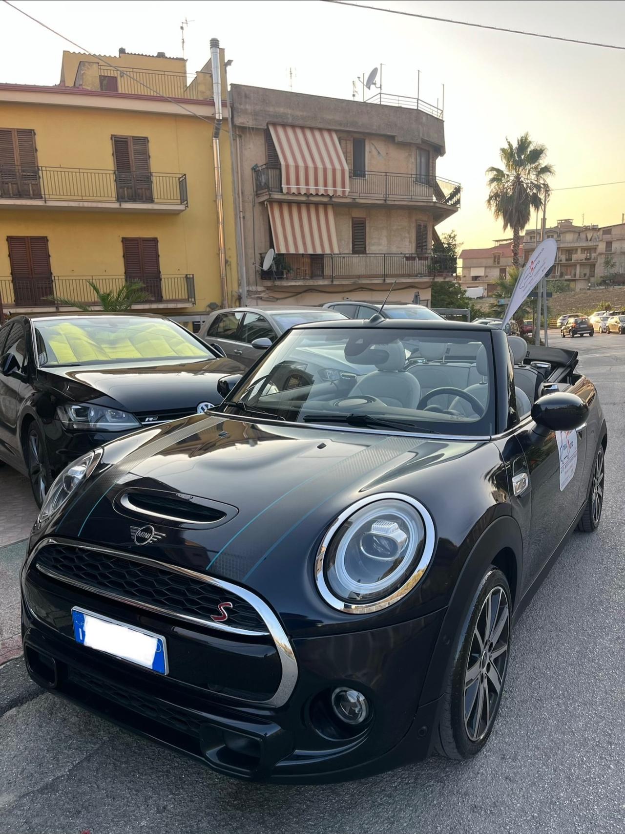 Mini 2.0 Cooper S Sidewalk Edition Cabrio
