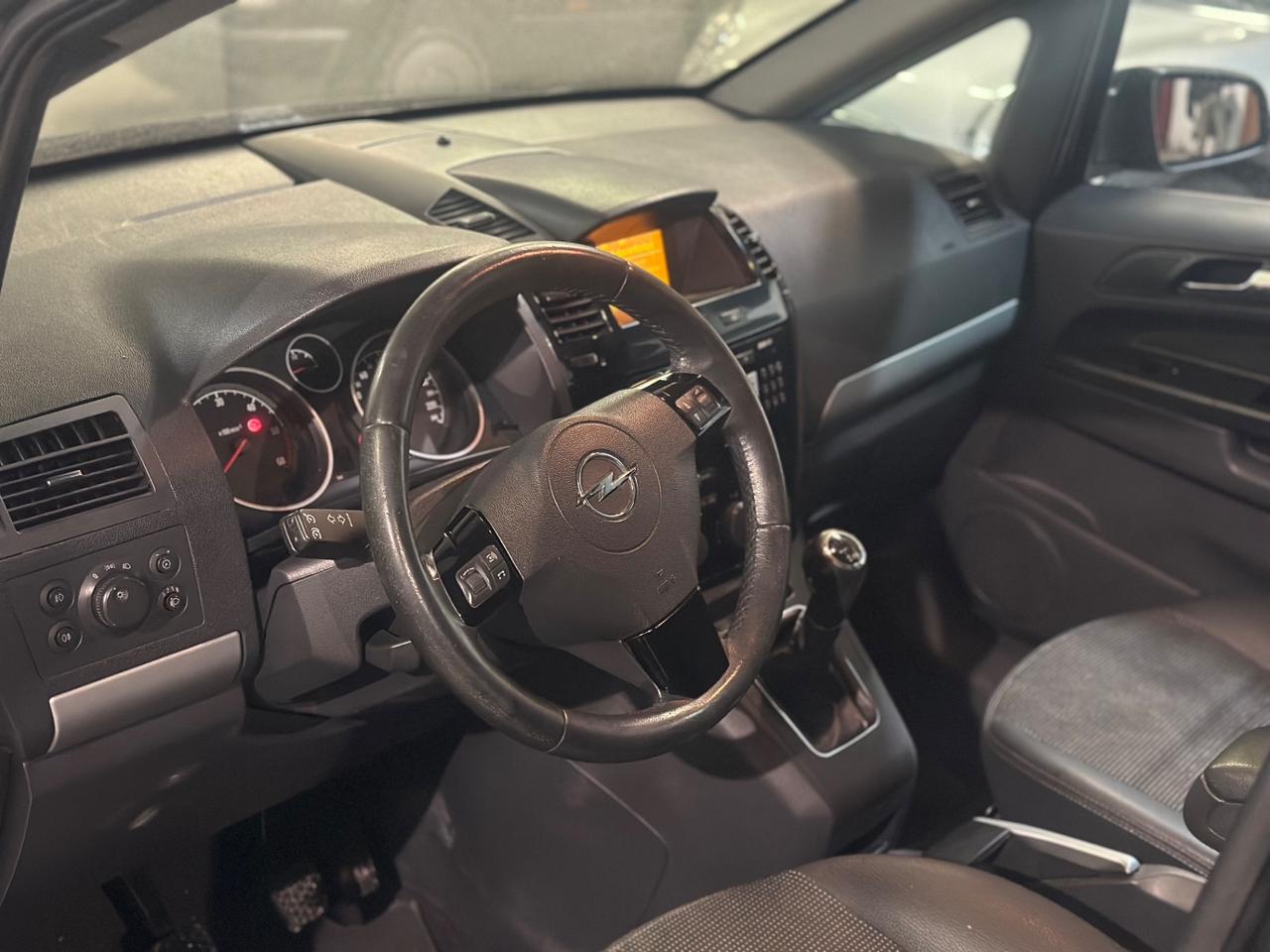 Opel Zafira 1.9 16V CDTI 150CV Cosmo