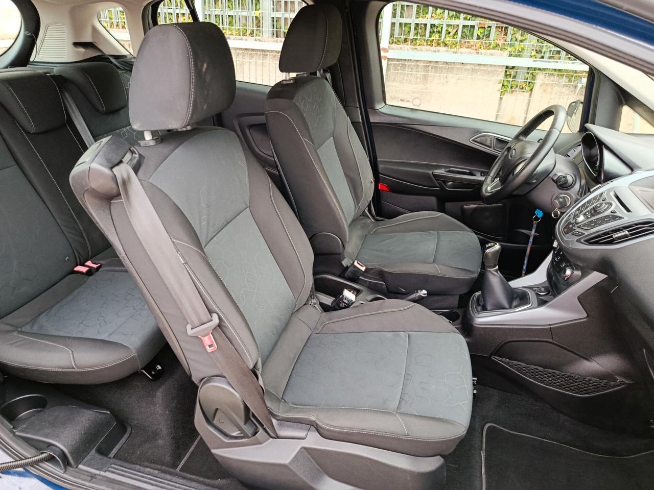 Ford B-Max 1.4 90 CV GPL Business Titanium