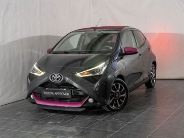 Toyota Aygo Connect 1.0 VVT-i 72 CV 5 porte x-wave