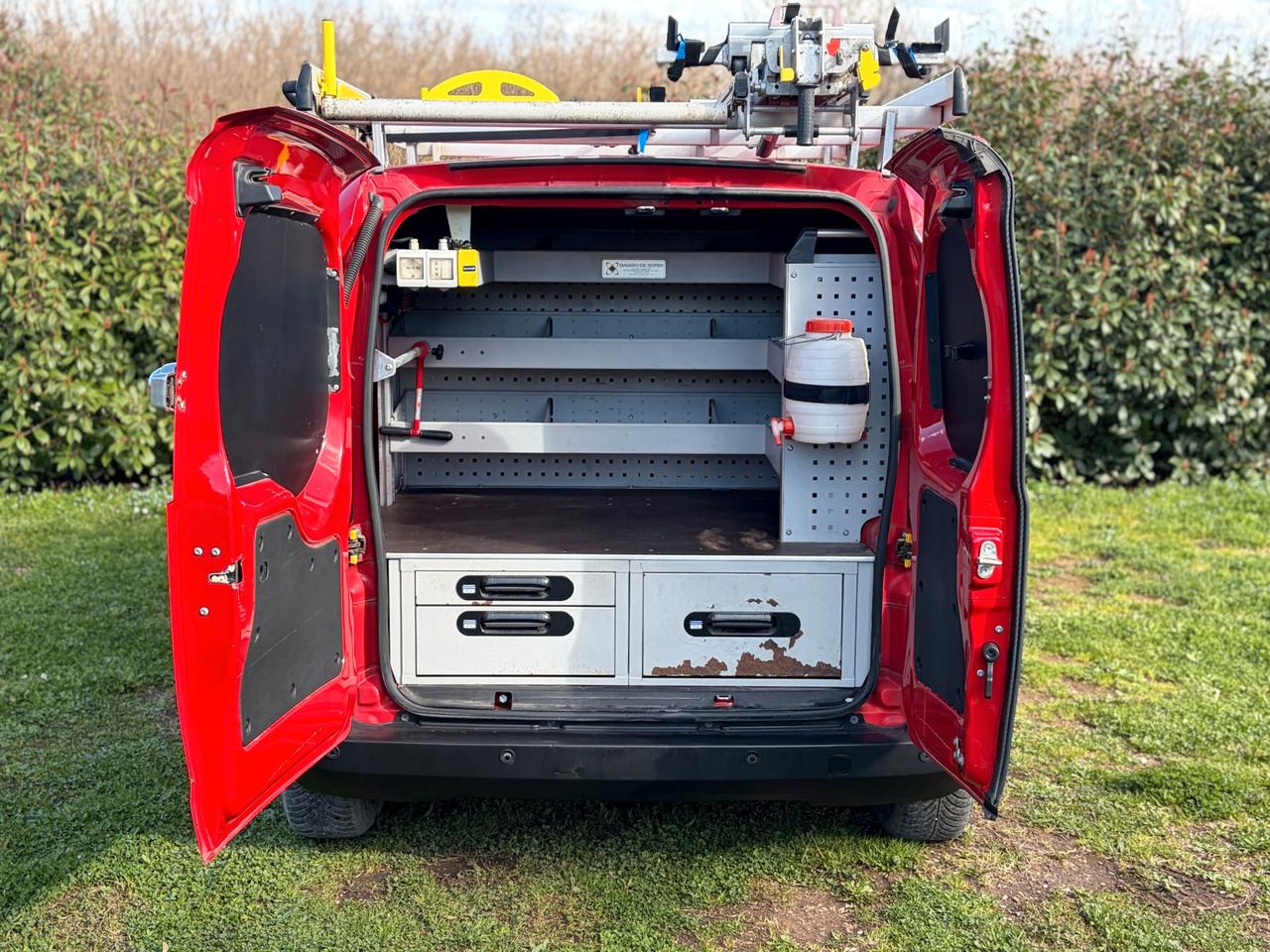 Fiat Fiorino 1.3 MJT 75CV Furgone Adventure