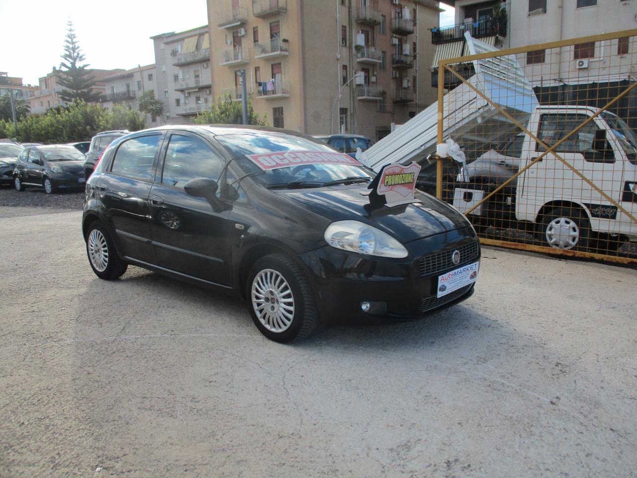 Fiat Grande Punto 1.3 MJT 75 CV 5 porte Dynamic