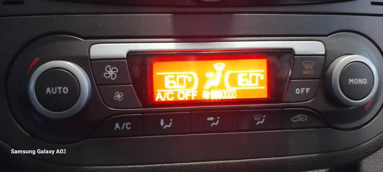 Ford C-Max 1.6 TDCi 90 CV Titanium