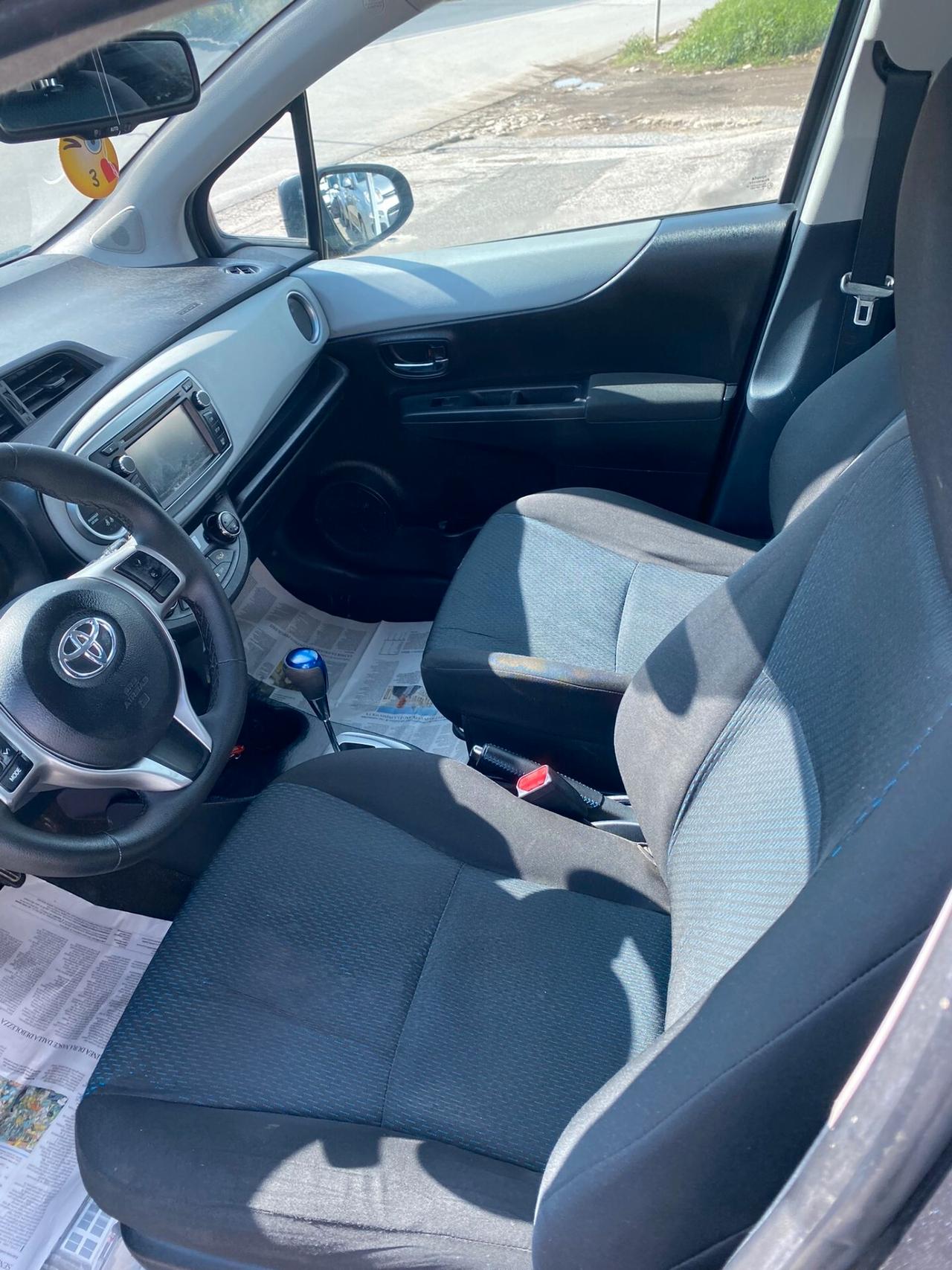 Toyota Yaris 1.5 Hybrid 5 porte Active