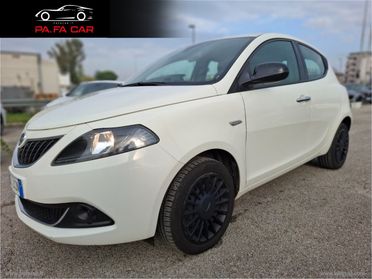 LANCIA Ypsilon 1.0 FireFly 5p.S&S Hybrid Silver