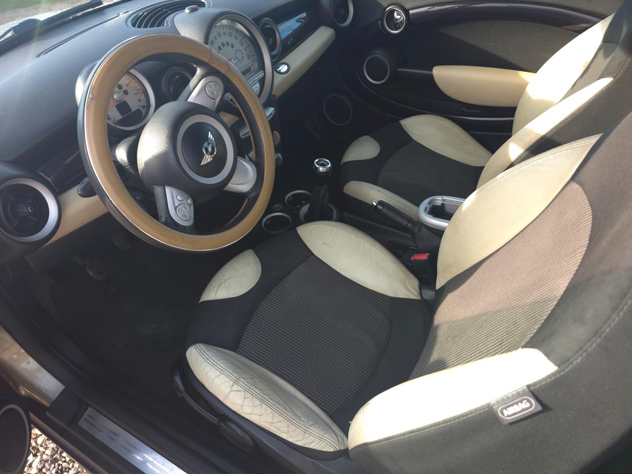 Mini 1.6 16V Cooper D