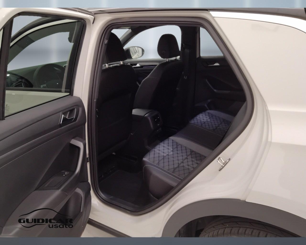VOLKSWAGEN T-Roc I 2022 - T-Roc 1.5 tsi R-Line dsg