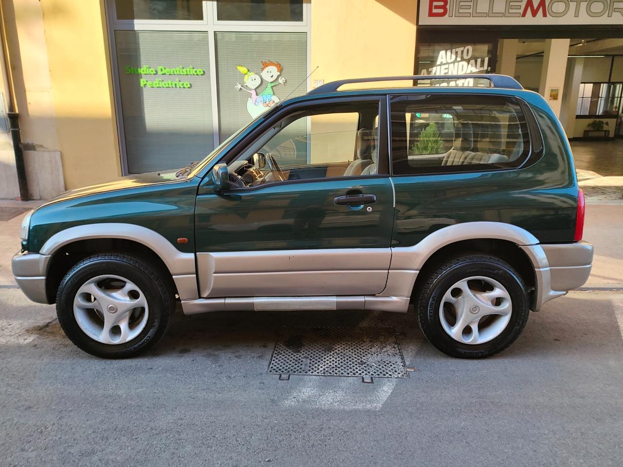 Suzuki Grand Vitara 4x4 1.6i 16V cat 3 porte GPL