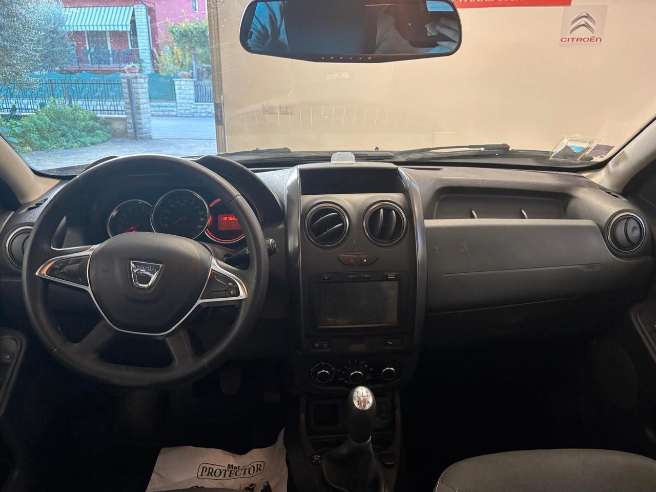 DACIA DUSTER ANNO 2017 BENZINA GPL ADATTA NEOPATENTATI KM 127 mila