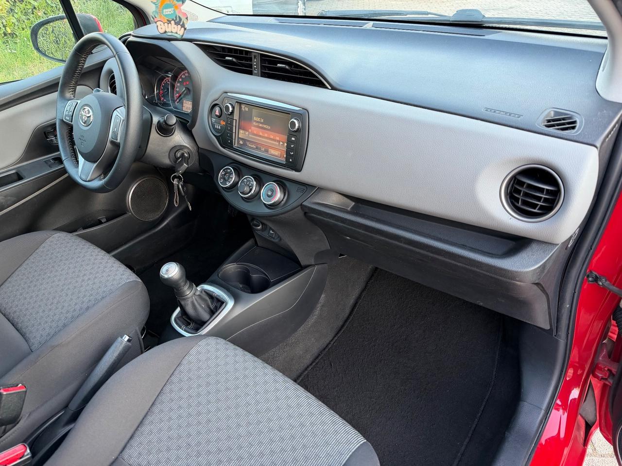 Toyota Yaris 1.0 5PORTE Lounge 2015 EURO6