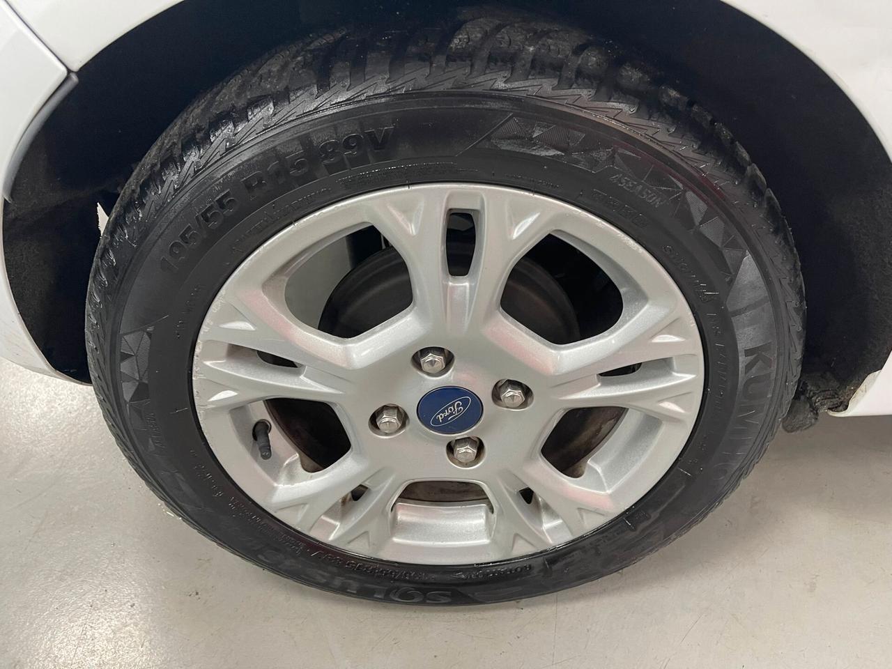 Ford Fiesta 1.0 80CV 5 porte Black & White Edition