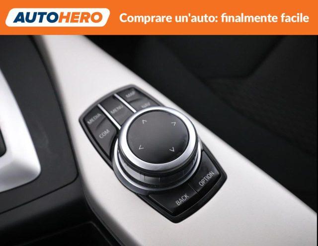 BMW 118 i 5p. Advantage