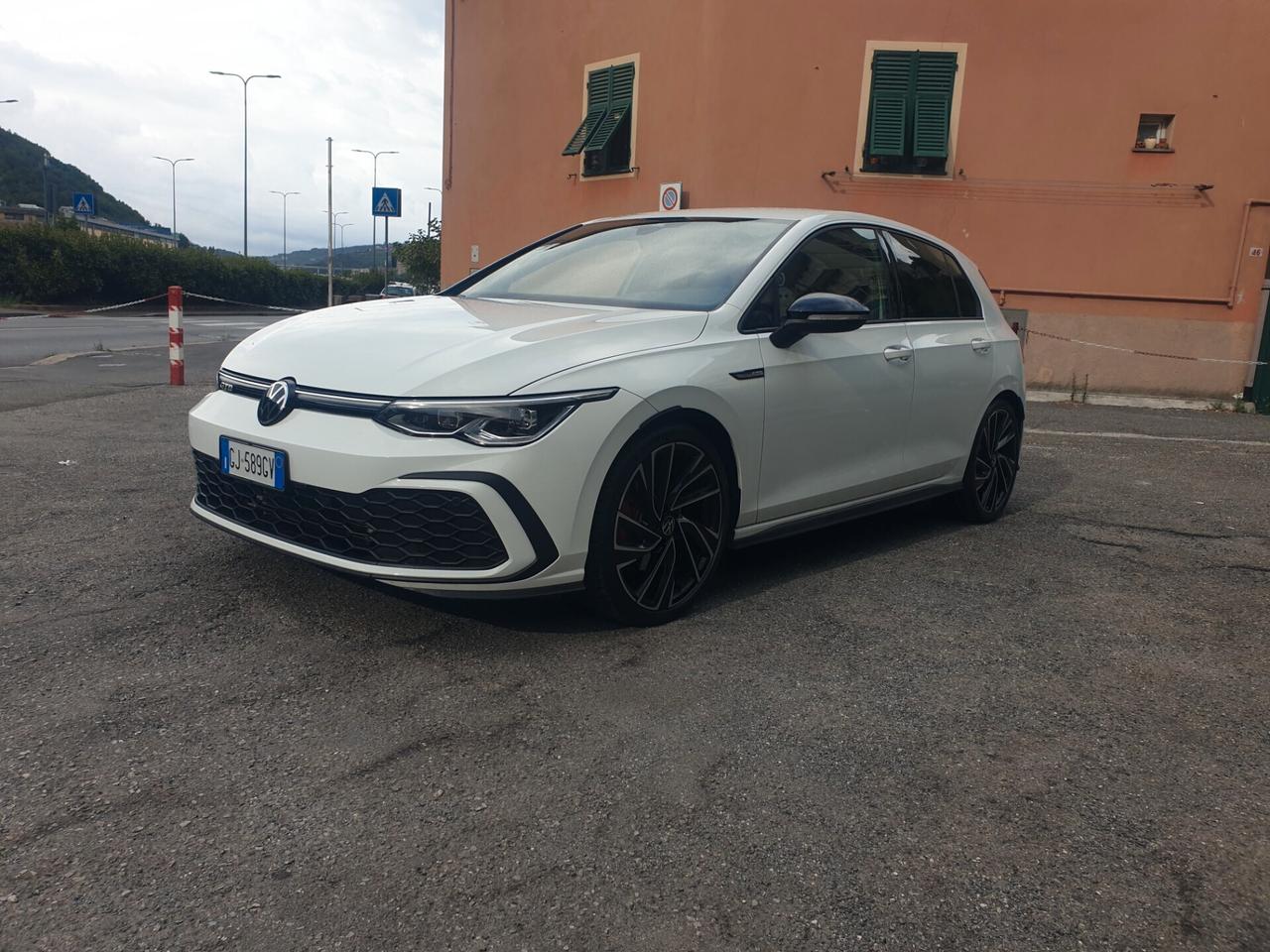 Volkswagen Golf 2.0 TDI GTD DSG