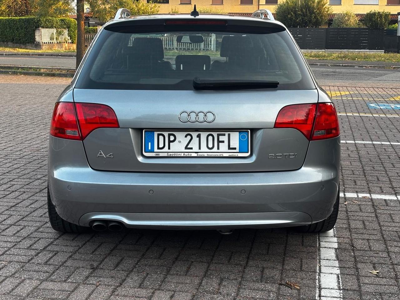 Audi A4 2.0 TDI 143CV F.AP. S-LINE..CELL 393 690 2051 WUATSAPP