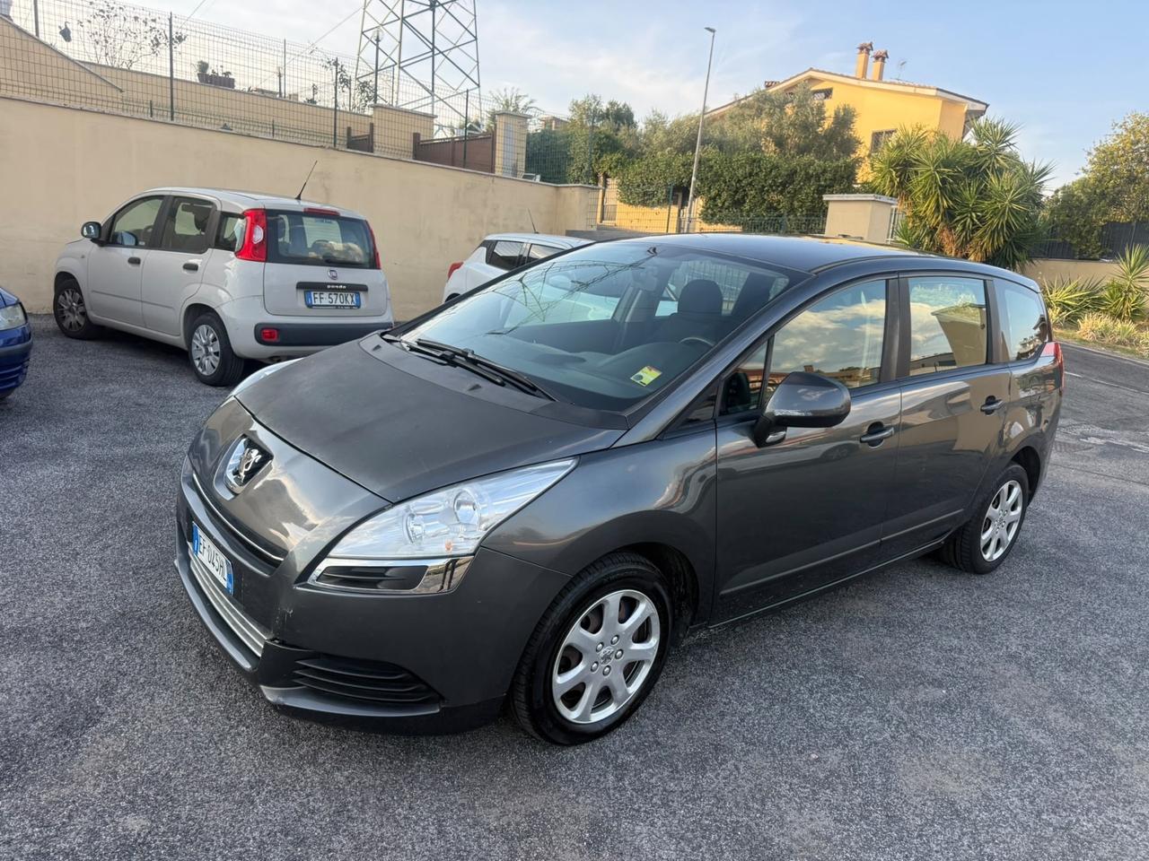 Peugeot 5008 1.6 HDi 112CV Access