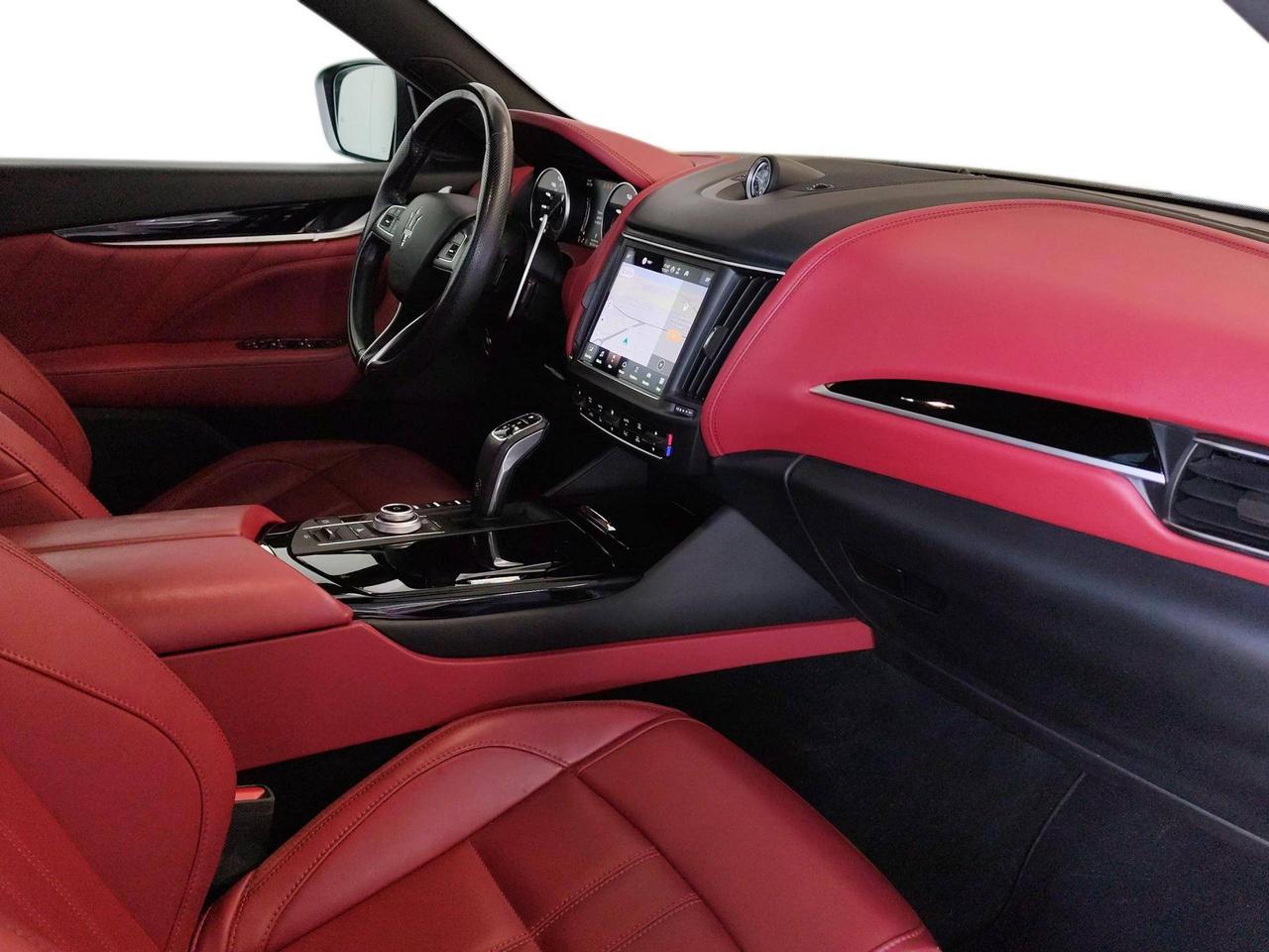 Maserati Levante 2.0 mhev GT 330cv