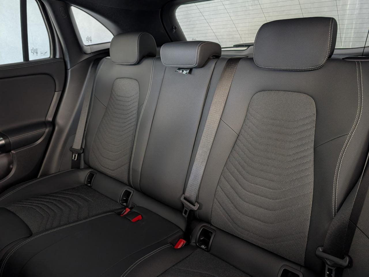 Mercedes-Benz 200 Automatic Progressive Advanced