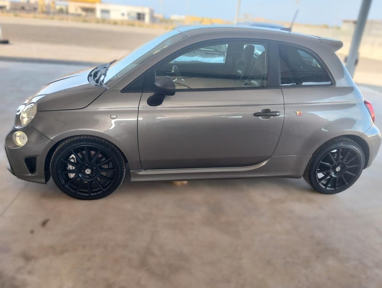 Abarth 595 1.4 Turbo T-Jet 180 CV Competizione 2022