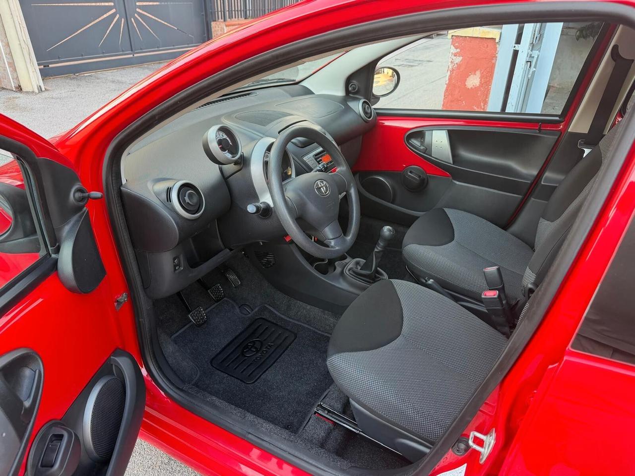 Toyota Aygo 1.0 12V VVT-i 5 porte Edition