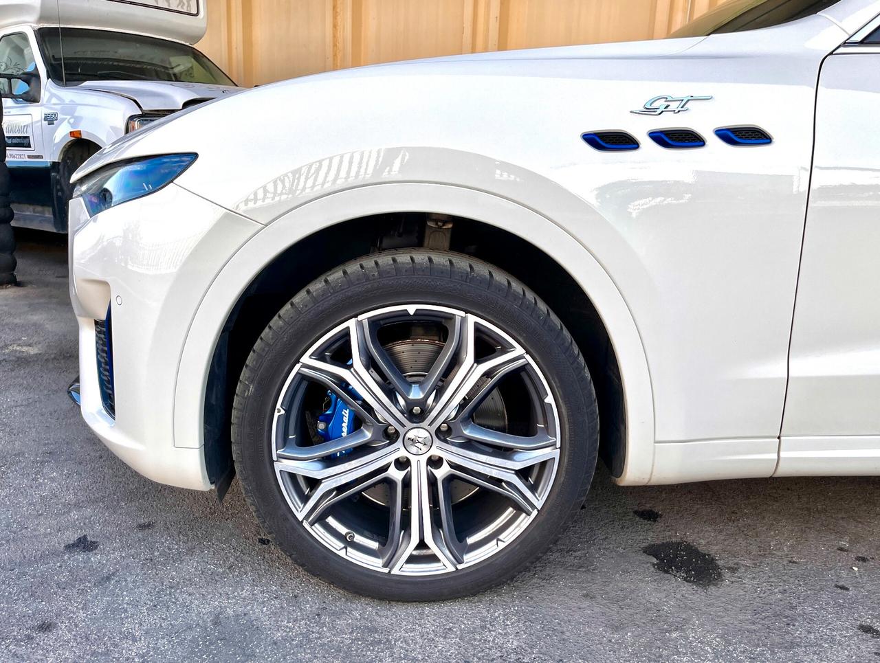Maserati Levante MHEV Launch Edition 330 CV AWD Executive