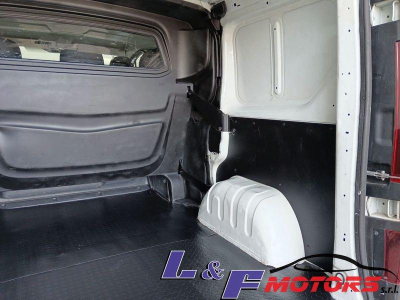 Renault Trafic TRAFIC 6 POSTI 120CV