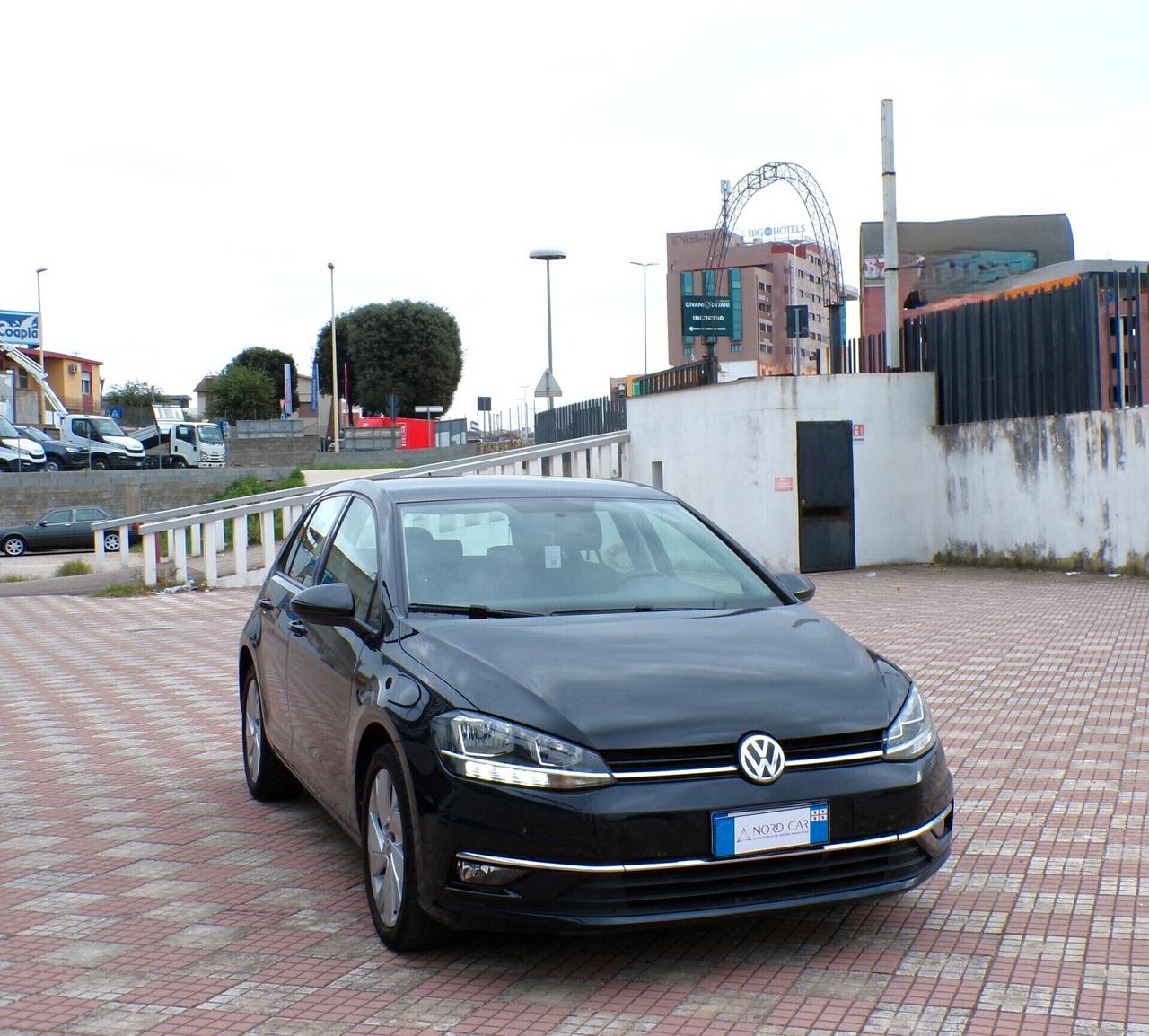 Volkswagen Golf Variant 1.6 TDI 115 CV DSG Highline BlueMotion Tech.