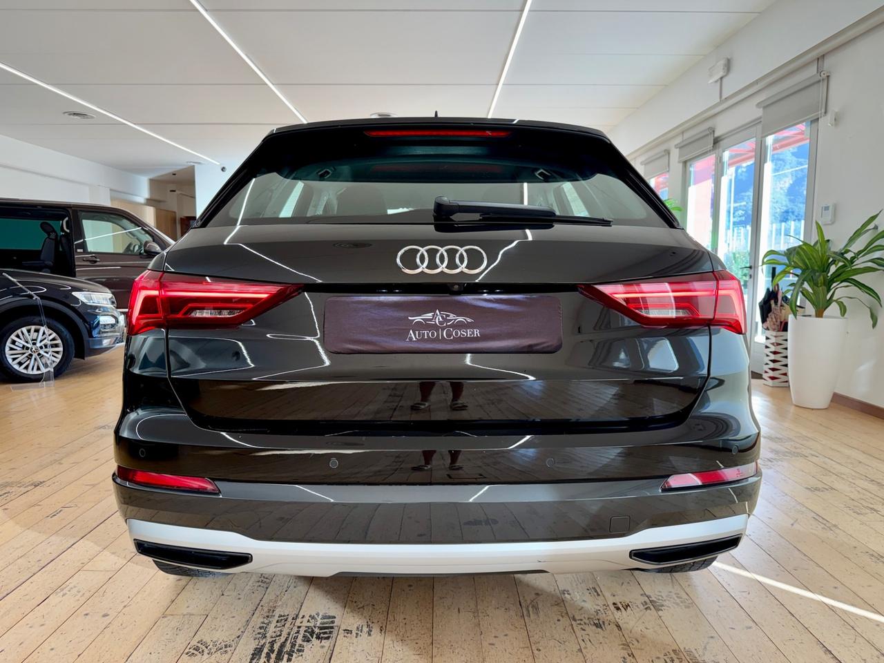 Audi Q3 35 TFSI S-LINE EDITION TOTAL BLACK GANCIOTRAINO
