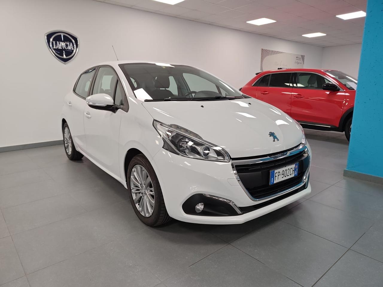 PEUGEOT 208 5p 1.2 puretech Allure 82cv
