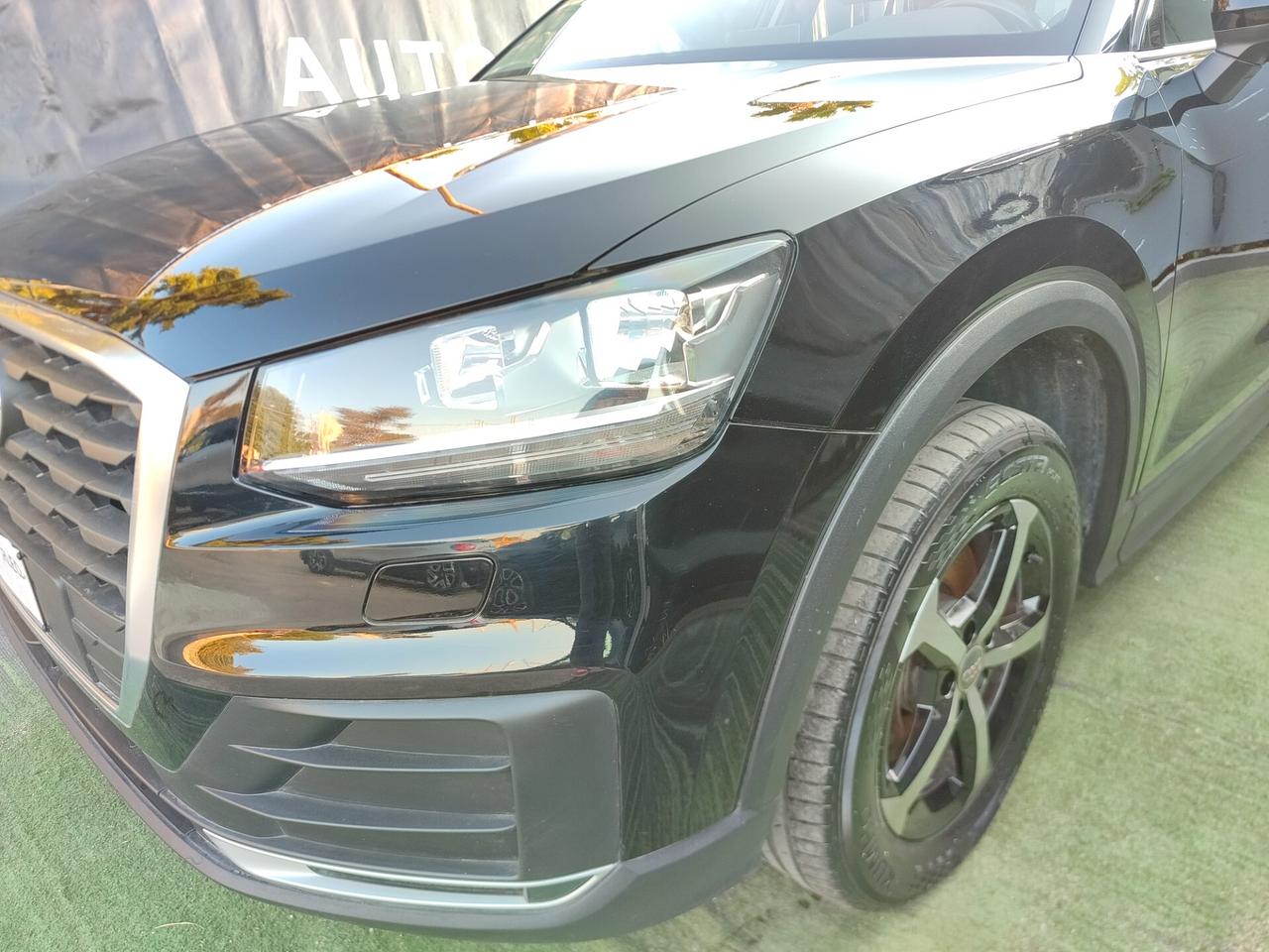 Audi Q2 1.6 TDI 116 cv cambio automatico