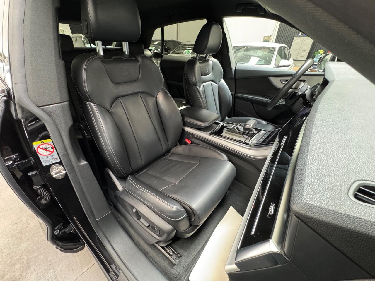 Audi Q8 50 TDI 286 CV quattro tiptronic Sport