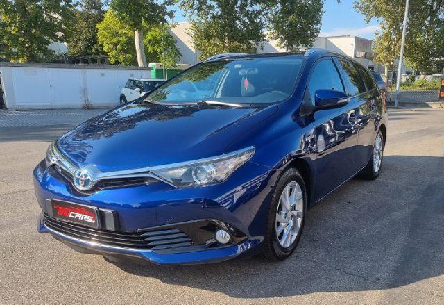 TOYOTA Auris Touring Sports 1.8 Hybrid Lounge TAGLIANDI TOYOTA PERMUTE