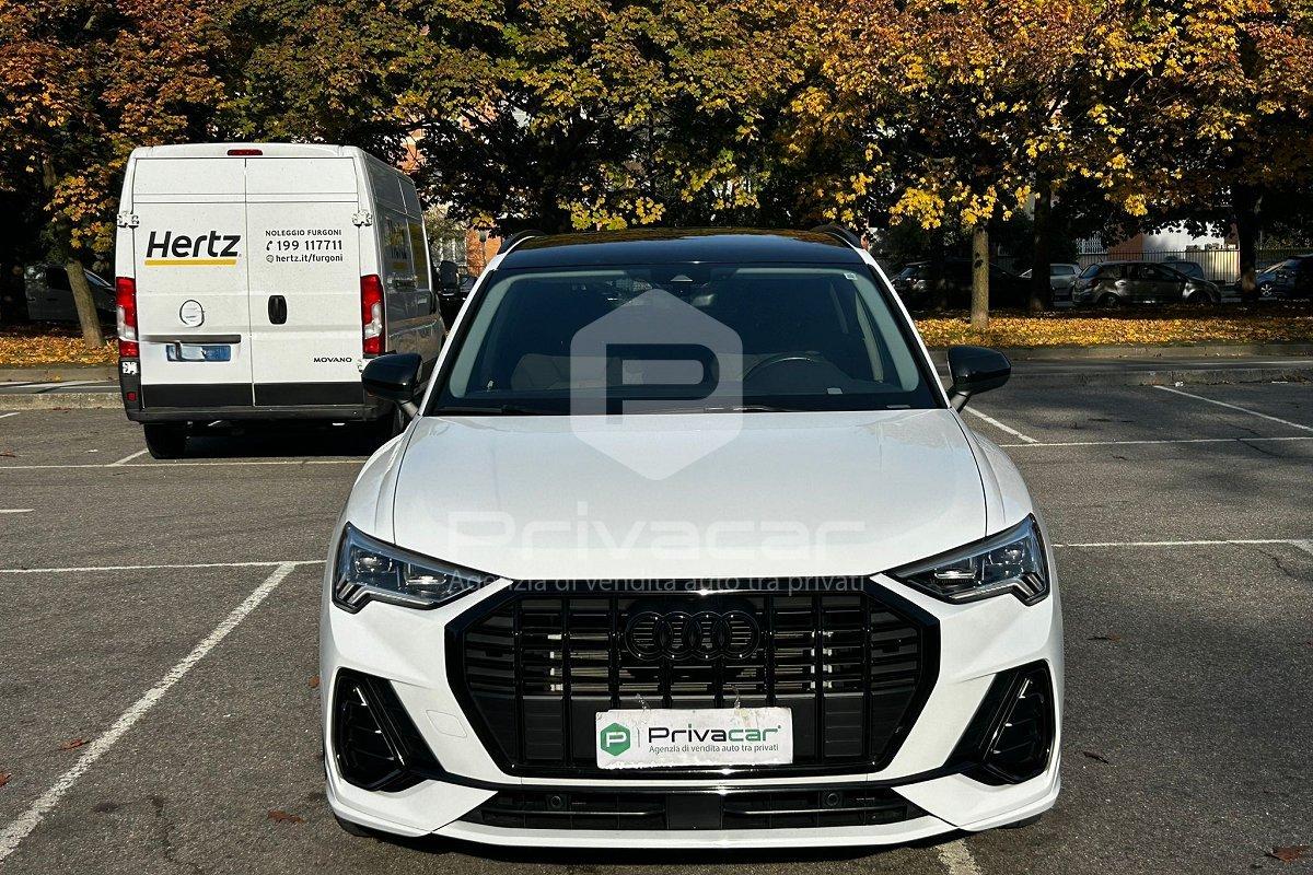 AUDI Q3 45 TFSI e S tronic S line edition