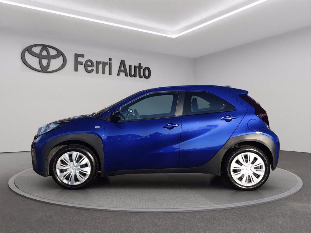 TOYOTA Aygo x 1.0 active 72cv s-cvt del 2024