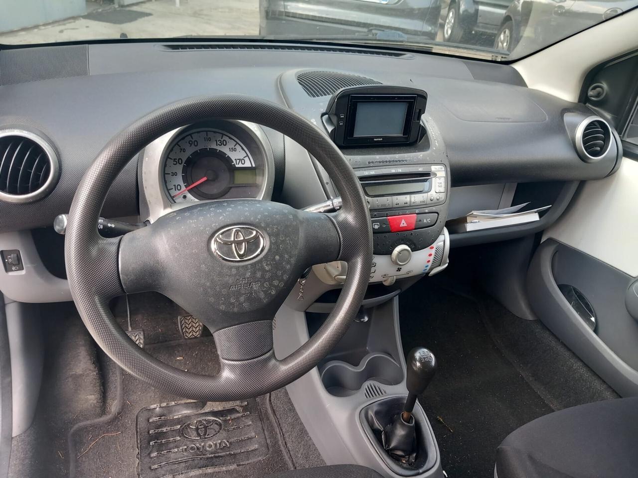 Toyota Aygo 1.0 12V VVT-i 3 porte