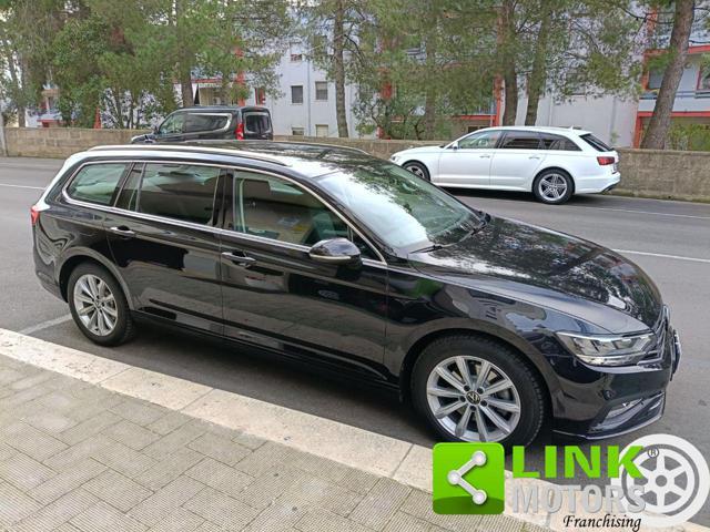 VOLKSWAGEN Passat Variant 2.0 TDI SCR EVO DSG Executive