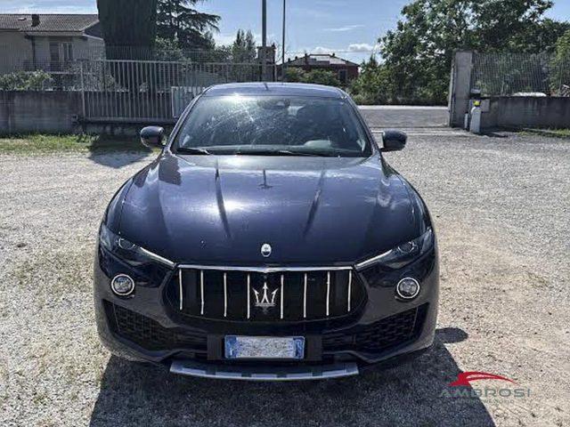 MASERATI Levante Levante V6 Diesel AWD - PER OPERATORI DEL SETTORE